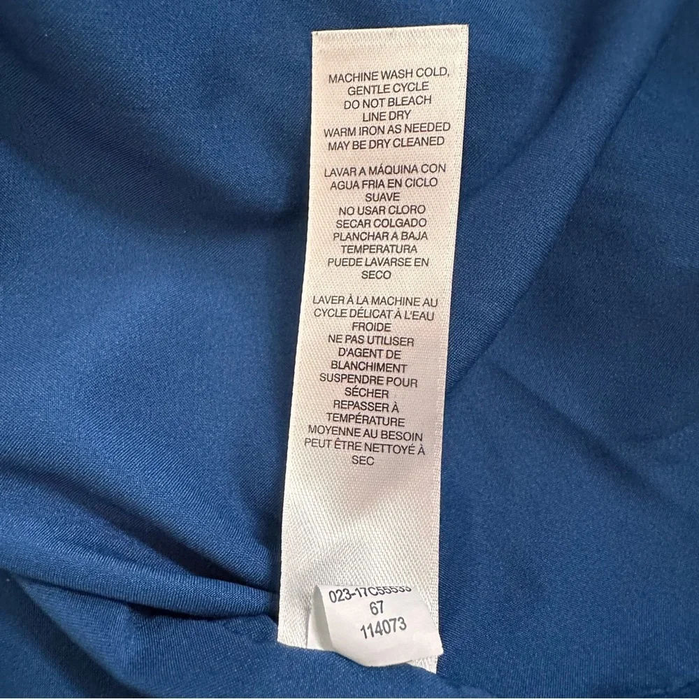 Chico's Women‎ Modern Textured Jacket Blue Gold Buttons Medium 8 EUC Luxe Preppy
